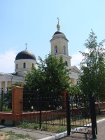 Храм апостола Иоанна Богослова села Чёрный Отрог. Июль 2010 года