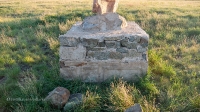 Памятник близ урочища Акжар