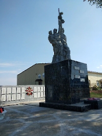 Памятник воинам, погибшим в годы Великой Отечественной войны с. Чесноковка